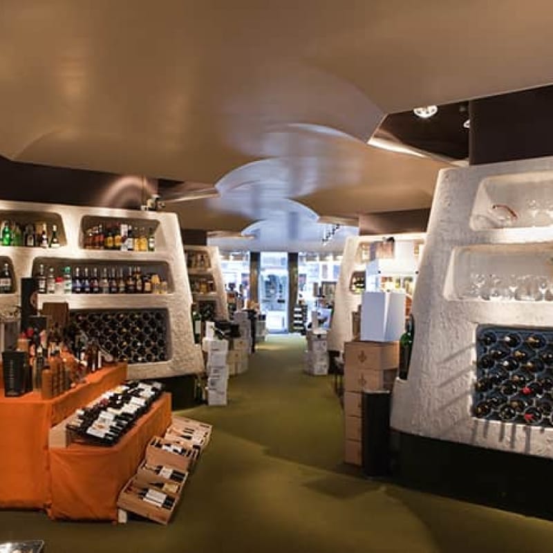 Wijnhandel Van den Bussche & Zonen - Whisky Shops - Whisky Trail Belgium